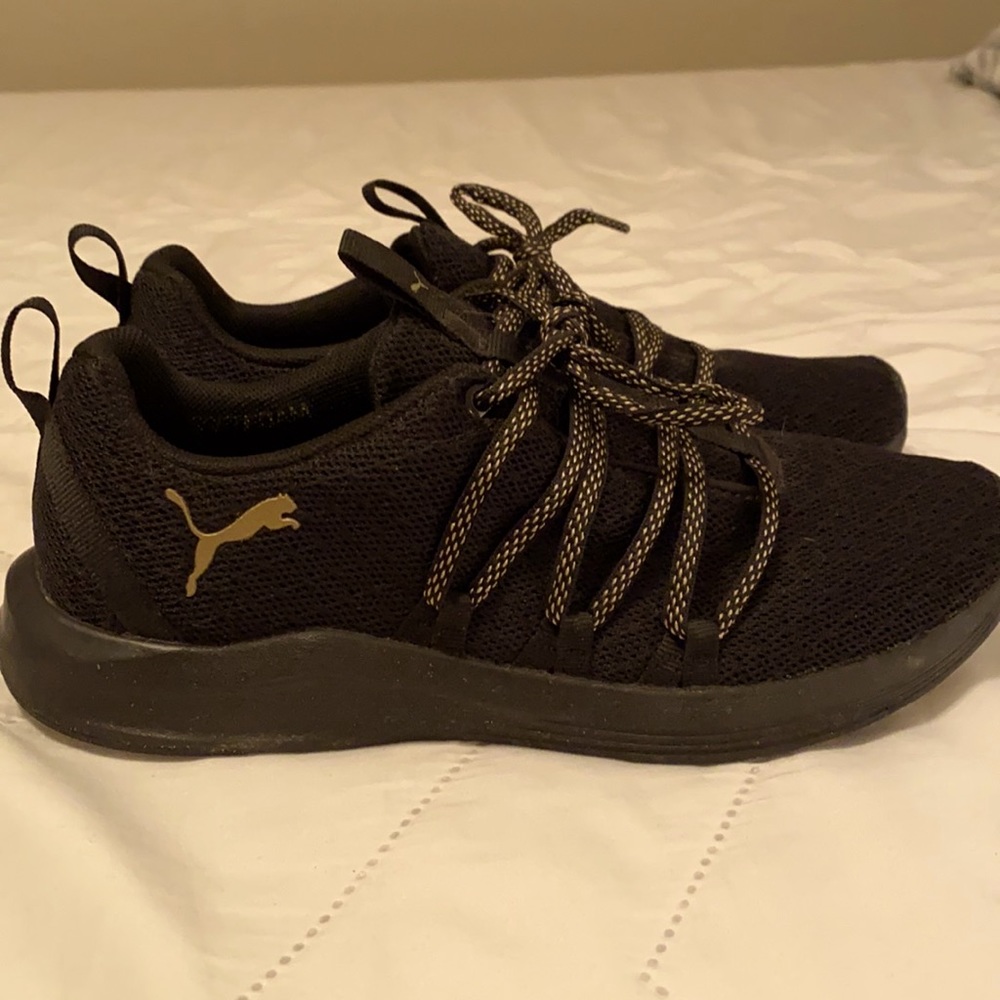 Puma Tennis Shoes